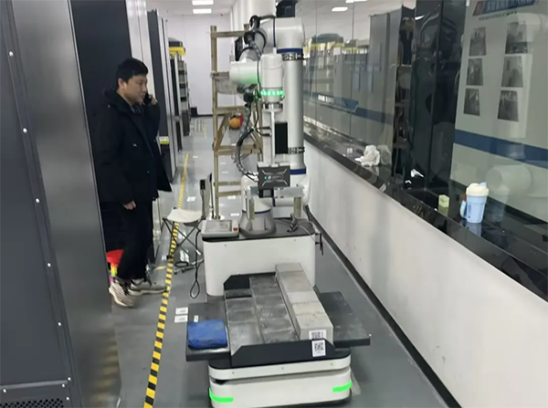 AG庄闲协作机器人